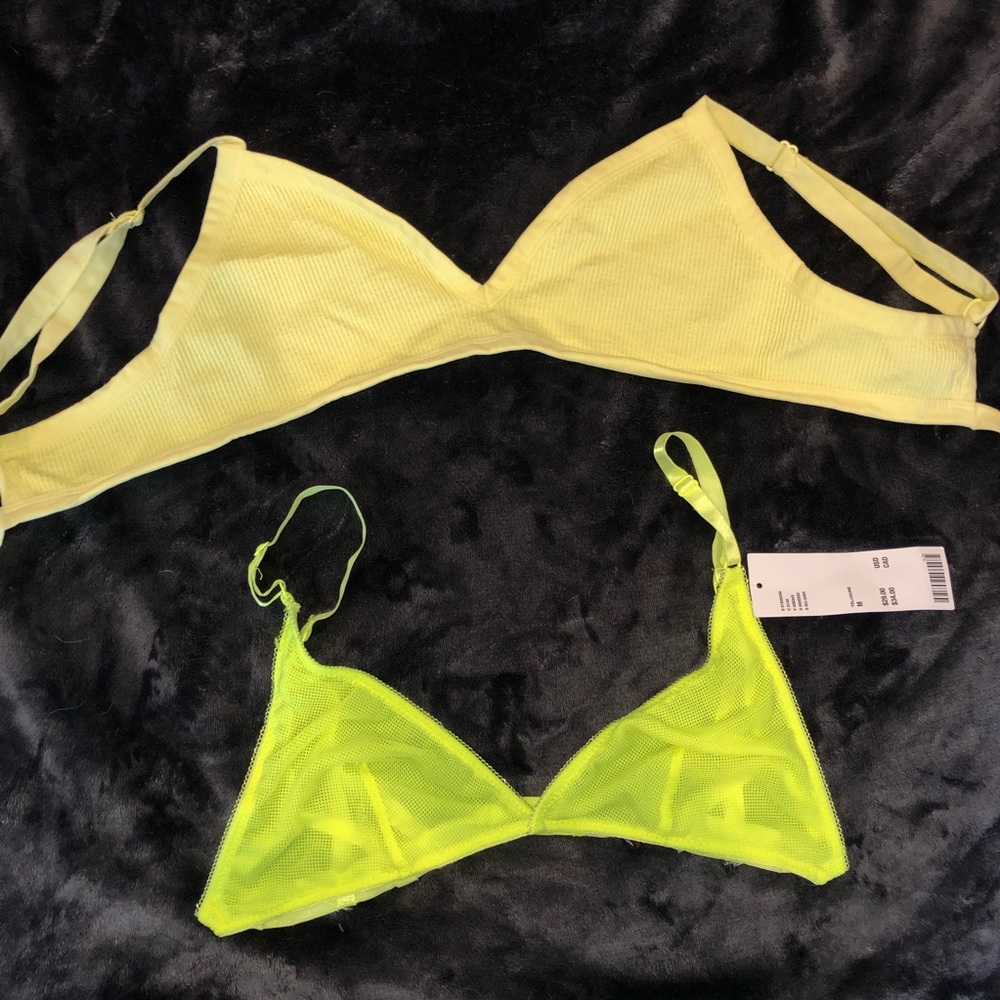 BUNDLE x2 out from under bralette